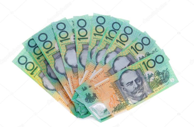 Australian 100 dollar bills