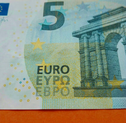 €5 Euro Bills