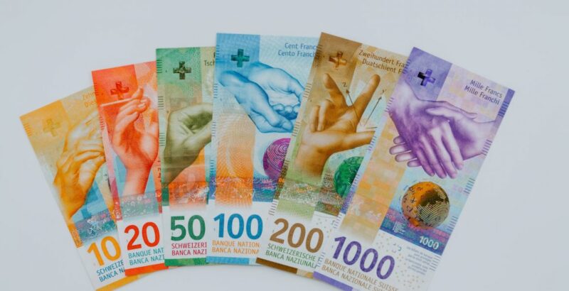 Mixed Swiss Bank Notes 100,000